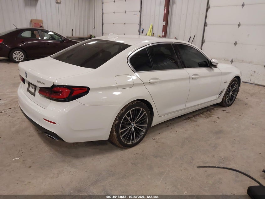 Vin: wba33ag04pcl49281, lot: 46683517, bmw 530e xdrive 20234