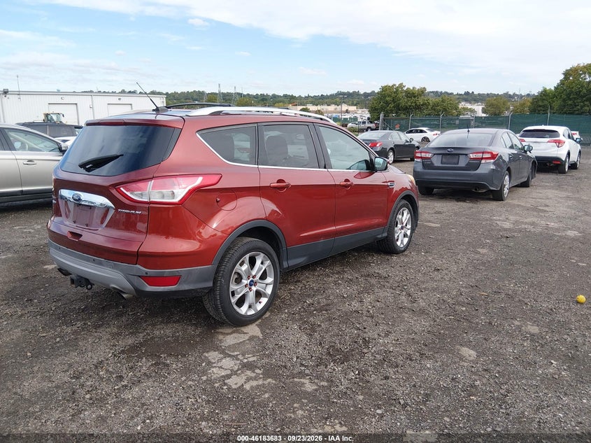 Vin: 1fmcu9j99fua98428, lot: 46683543, ford escape titanium 20154