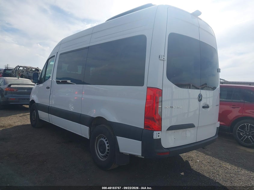 Vin: w1z4kfhy6tt612058, lot: 46683617, mercedes-benz sprinter 2500 standard roof 4-cyl diesel 20263