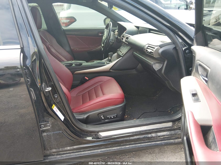 LEXUS IS 250 - zdjęcie 5