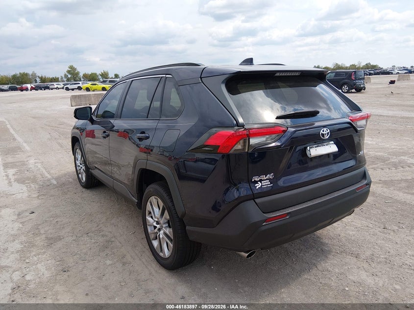 TOYOTA RAV4 - zdjęcie 3