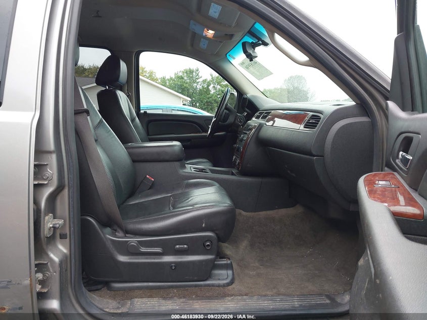 CHEVROLET SUBURBAN 1500 2009 VIN 1GNFK26349R270320