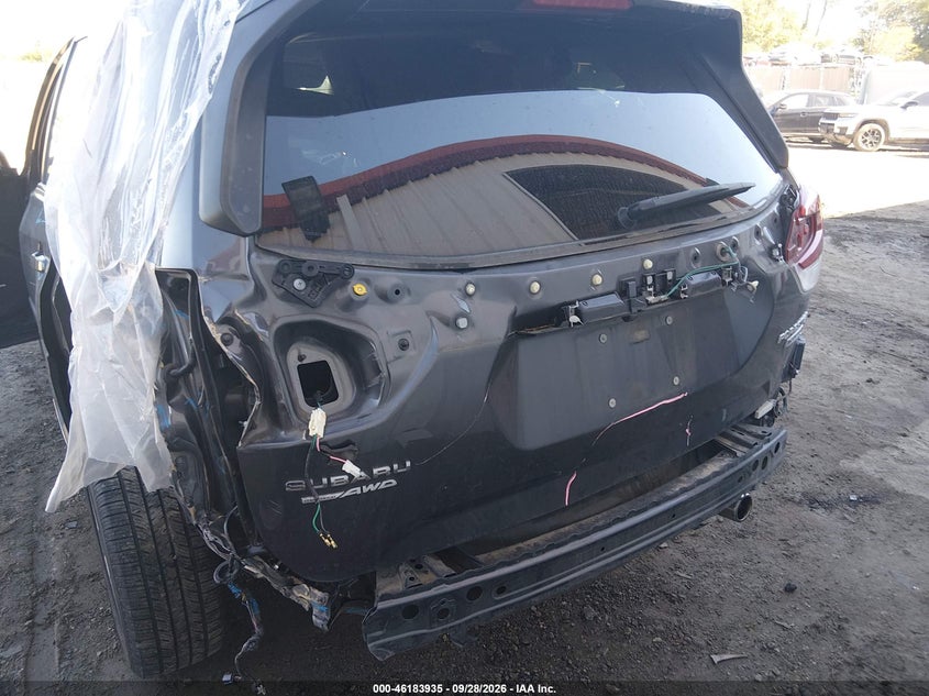 SUBARU FORESTER 2021 VIN JF2SKAXC9MH411494