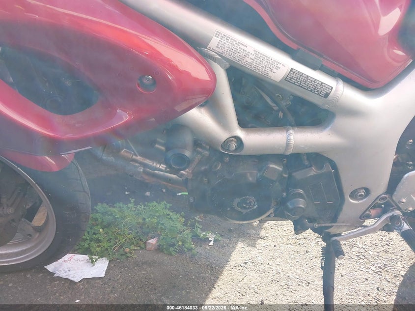 SUZUKI SV650 2001
