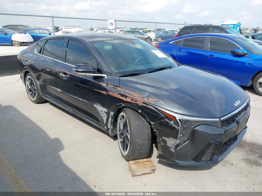 Vin: 3kpfw4de8se218090, lot: 46683900, kia k4 gt-line 2025 img_1