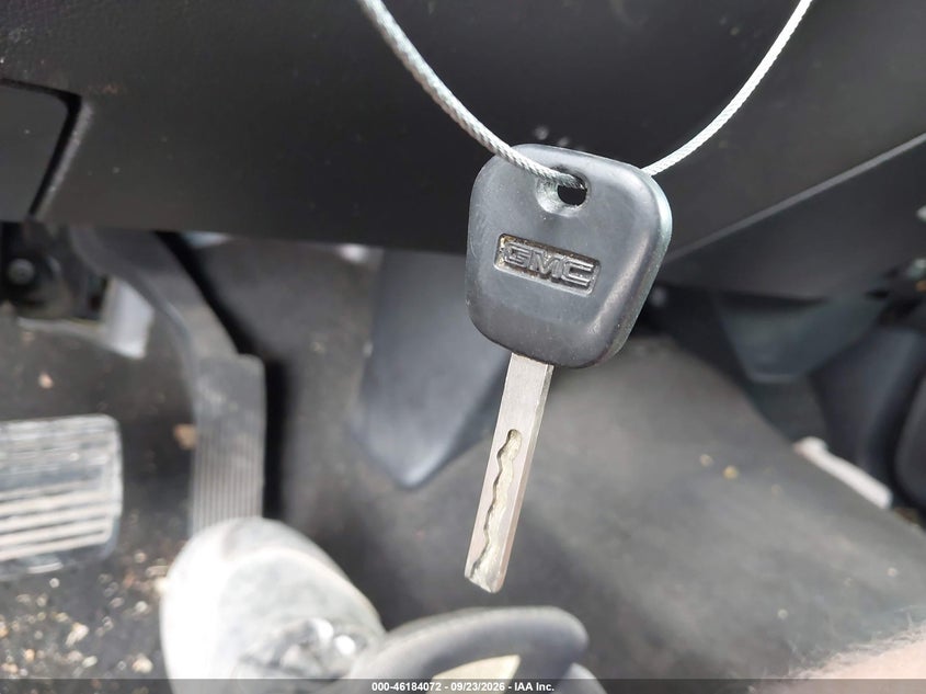 GMC SIERRA 1500 - zdjęcie 11