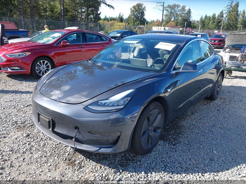 2018 Tesla Model 3, Правий бік, IAAI, VIN 5YJ3E1EA5JF002870 — фото 2