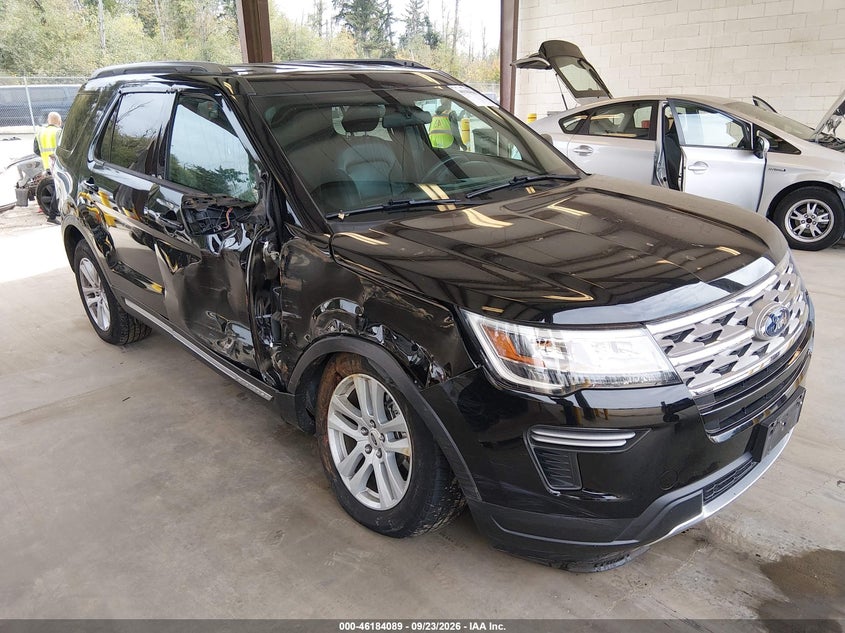 Vin: 1fm5k8d84jga36390, lot: 46683950, ford explorer xlt 2018 img_1