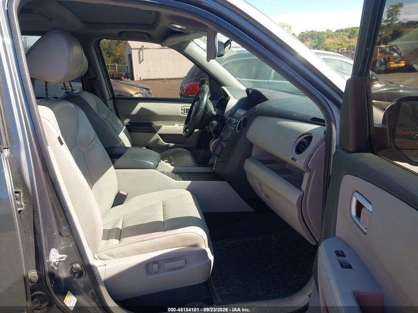 HONDA PILOT 2012 VIN 5FNYF4H64CB014975