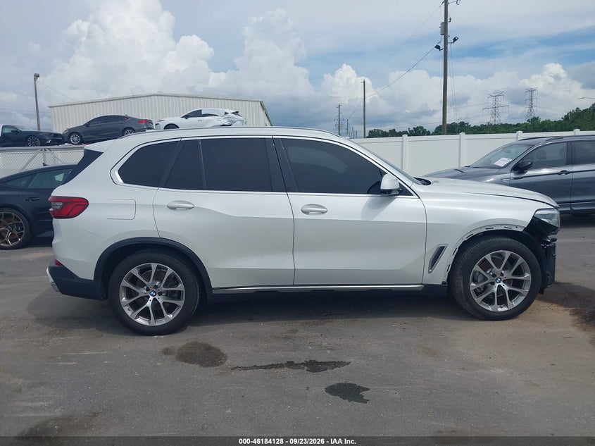 BMW X5 - zdjęcie 14