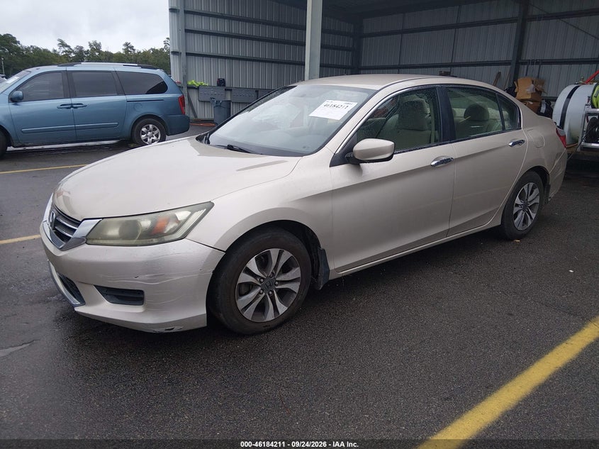 2013 Honda Accord Lx, Normal Wear & Tear, IAAI, VIN 1HGCR2F34DA144653 — photo 2