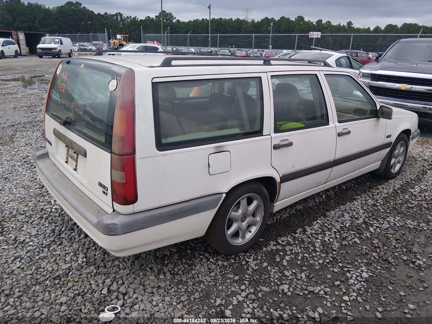 1995 VOLVO 850