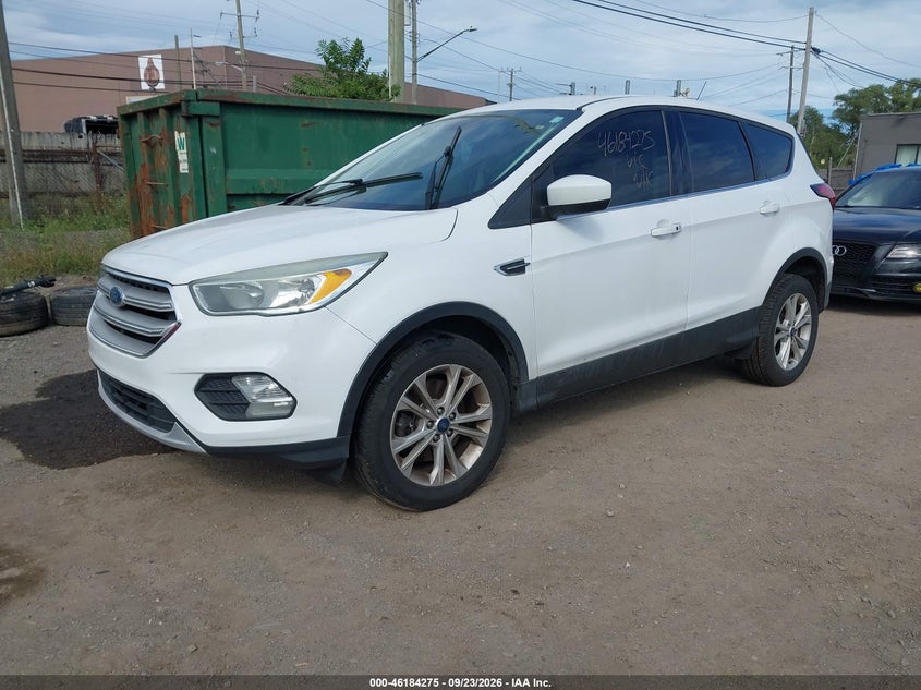 Vin: 1fmcu9gd0kua21534, lot: 46684135, ford escape se 20192