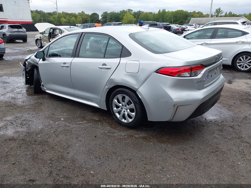 TOYOTA COROLLA - zdjęcie 3