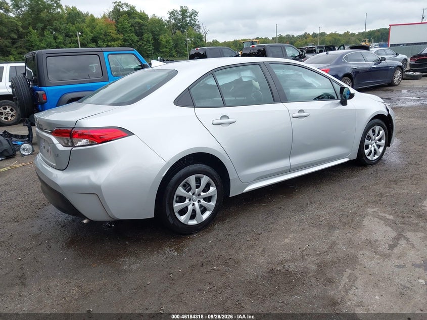 TOYOTA COROLLA - zdjęcie 4