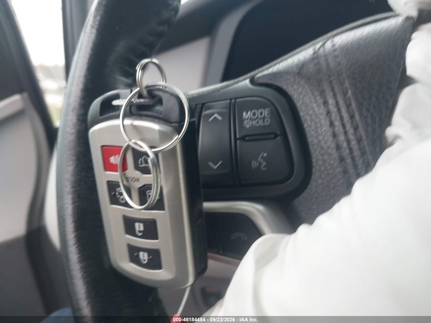 TOYOTA SIENNA - zdjęcie 11