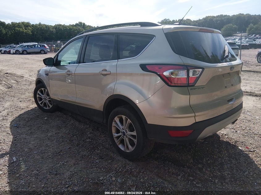 Vin: 1fmcu0gd0jua49909, lot: 46684423, ford escape se 20183