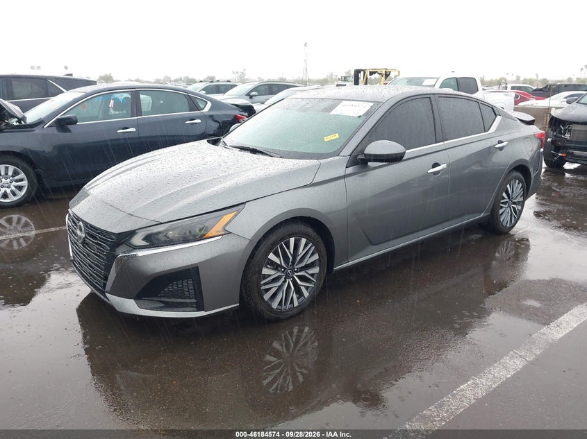 2023 Nissan Altima Sv Fwd, Rear, IAAI, VIN 1N4BL4DV6PN391252 — photo 2