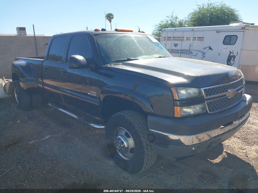2005 CHEVROLET SILVERADO 3500 LT