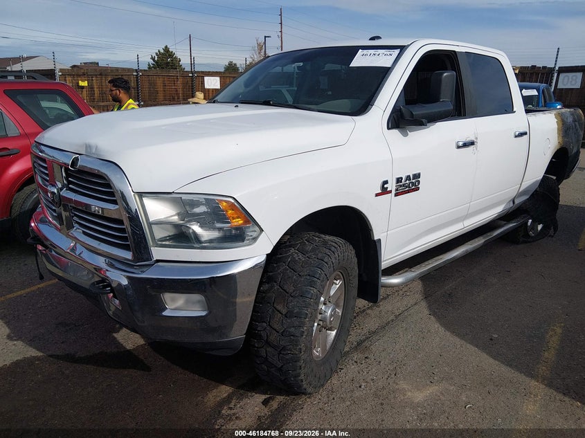 Vin: 3c6ur5dl2fg501072, lot: 46684628, ram 2500 big horn 20152