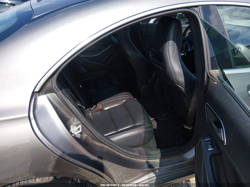 MERCEDES-BENZ CLA 250 2014 VIN WDDSJ4EB8EN125934