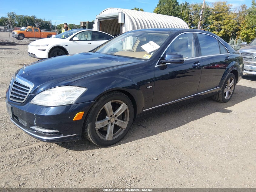 Vin: wddng9eb0ca451174, lot: 46684883, mercedes-benz s 550 4matic 20122
