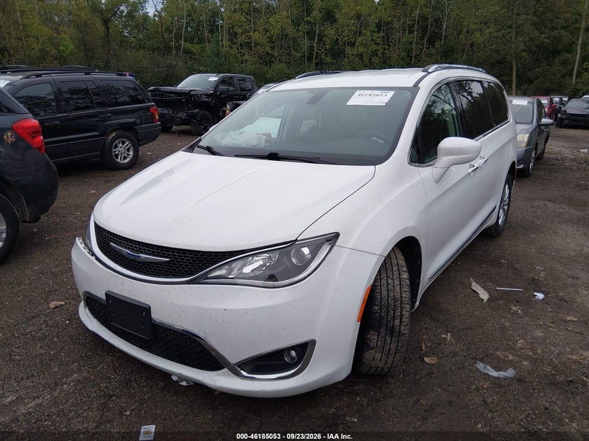 Vin: 2c4rc1egxjr317348, lot: 46684913, chrysler pacifica touring l plus 20182