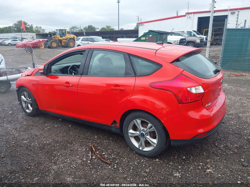 Vin: 1fadp3k22el302768, lot: 46685049, ford focus se 20143