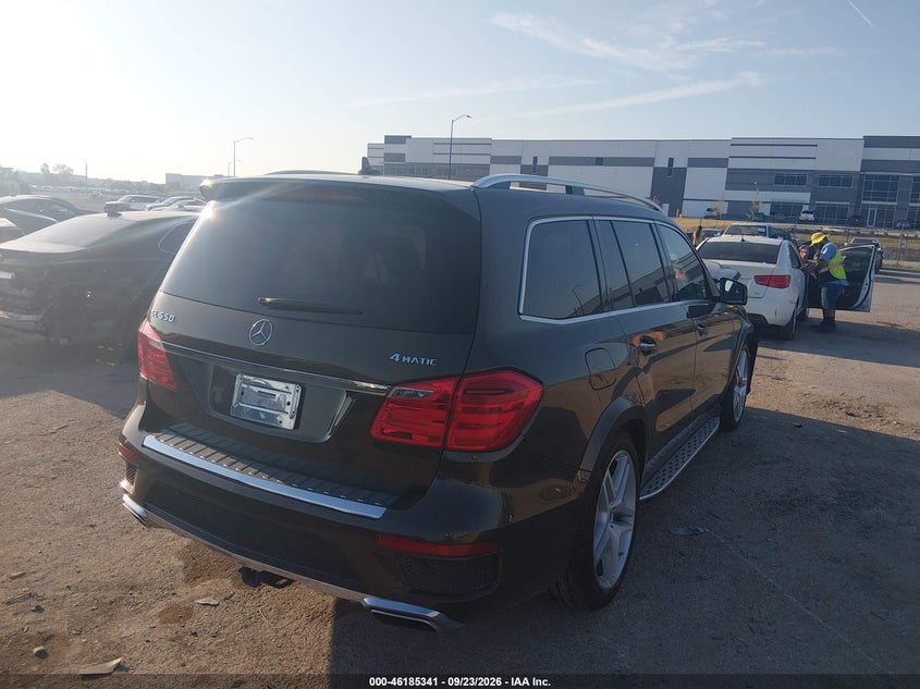 Vin: 4jgdf7de2fa500058, lot: 46685201, mercedes-benz gl 550 4matic 20154