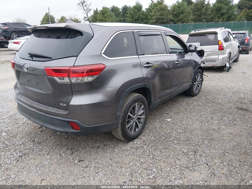 TOYOTA HIGHLANDER - zdjęcie 4