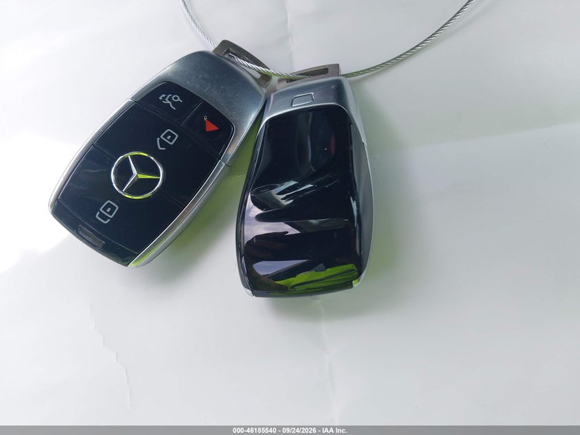 MERCEDES-BENZ E 300 - zdjęcie 11