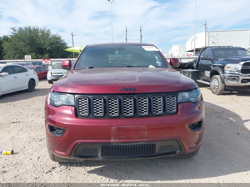 JEEP GRAND CHEROKEE - zdjęcie 13