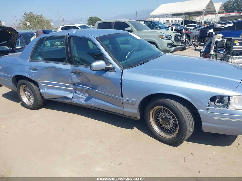 FORD CROWN VICTORIA 1998 VIN 2FAFP74W5WX182761