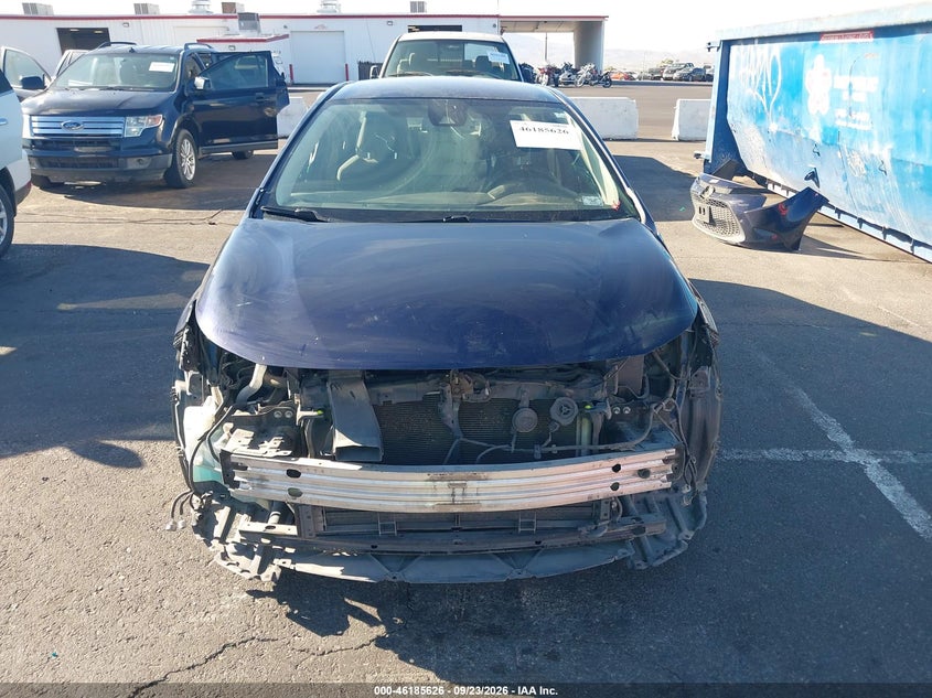 TOYOTA COROLLA - zdjęcie 13
