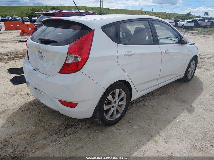 Vin: kmhcu5ae1eu195997, lot: 46685629, hyundai accent se 20144
