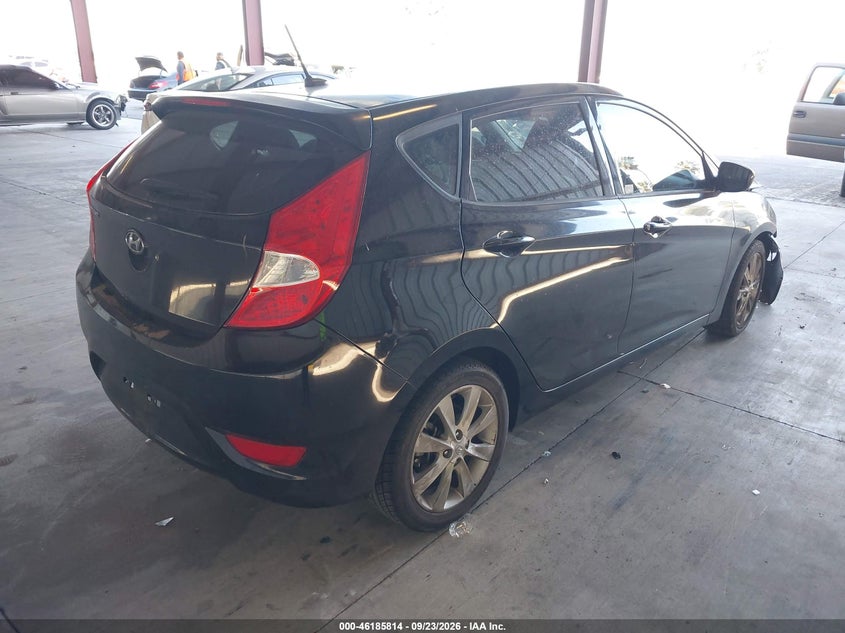 Vin: kmhcu5ae2cu027184, lot: 46685674, hyundai accent se 20124