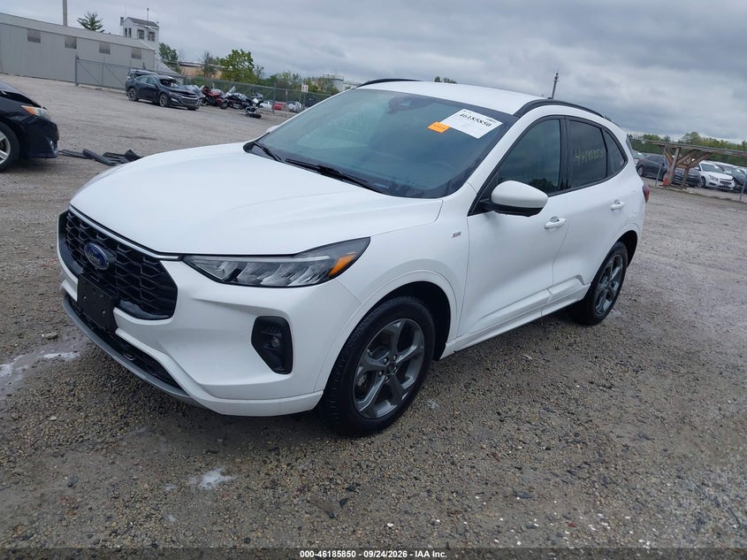 Vin: 1fmcu9nz2pub18305, lot: 46685710, ford escape st-line select 20232
