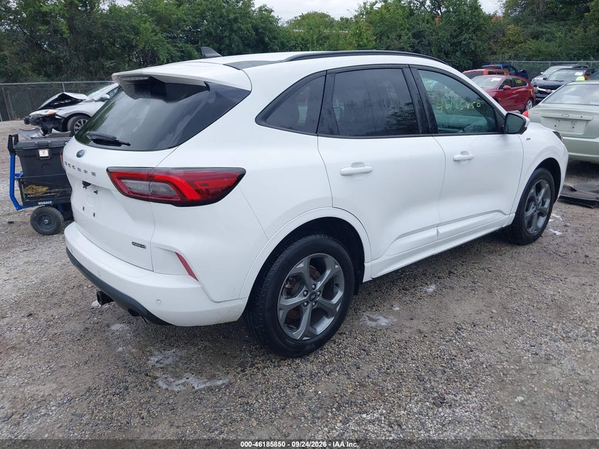 Vin: 1fmcu9nz2pub18305, lot: 46685710, ford escape st-line select 20234