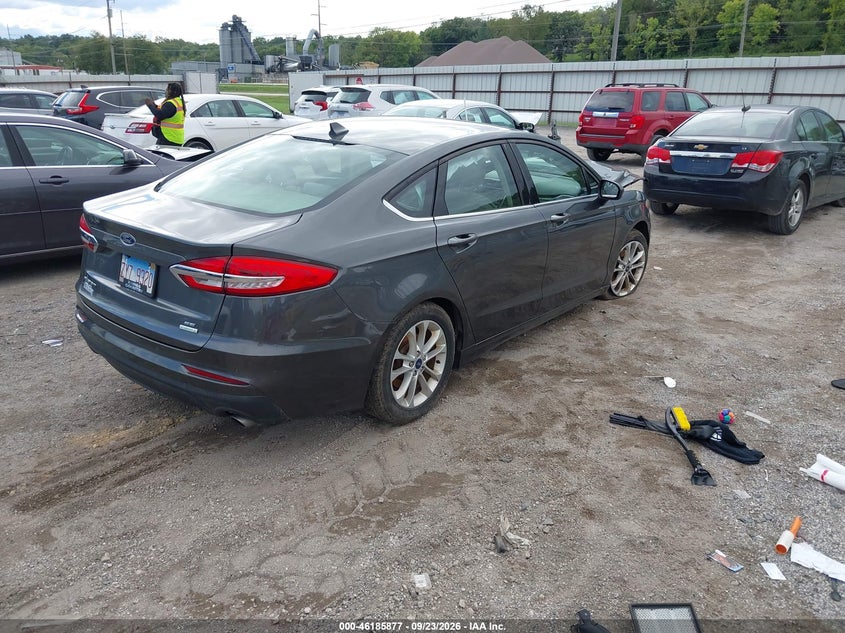 Vin: 3fa6p0hd8kr147138, lot: 46685737, ford fusion se 20194