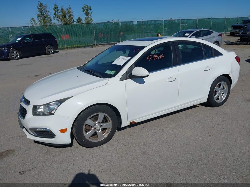 2015 Chevrolet Cruze, Звичайний знос, IAAI, VIN 1G1PC5SB0F7162303 — фото 2