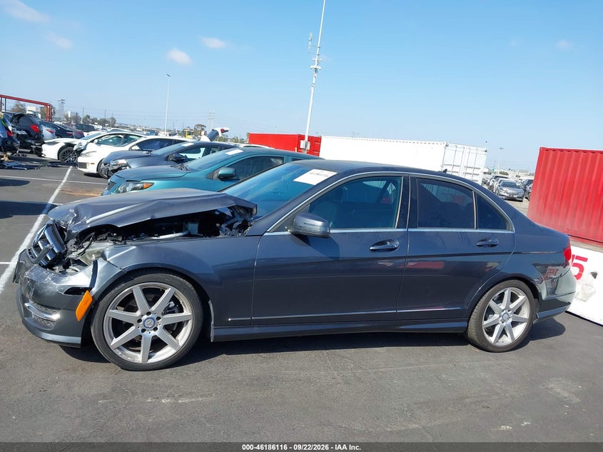 2014 MERCEDES-BENZ C 250 SPORT · Фото 14