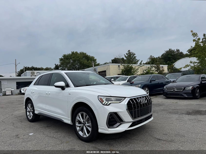 Vin: wa1decf31p1080946, lot: 46686005, audi q3 premium 45 tfsi s line quattro tiptronic 2023 img_1