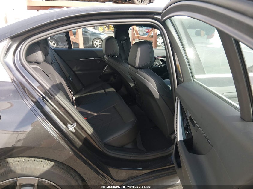 2027 BMW 530I auction photo 8