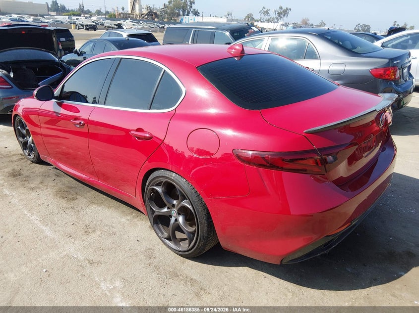 Vin: zarfaecn3j7576675, lot: 46686245, alfa romeo giulia ti rwd 20183