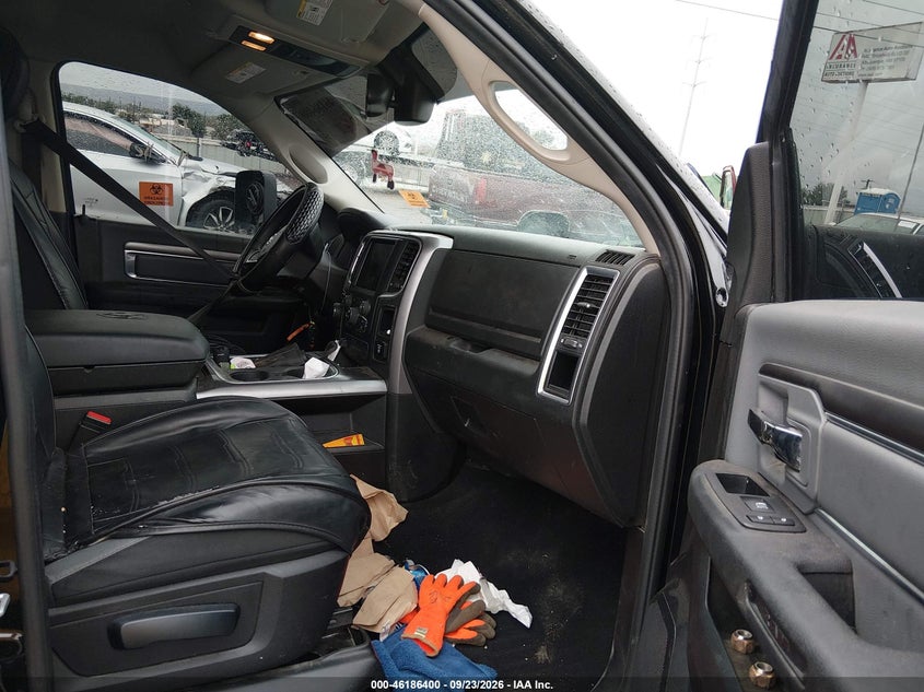 2022 RAM 1500 CLASSIC SLT 4X4 5'7 BOX · Фото 5