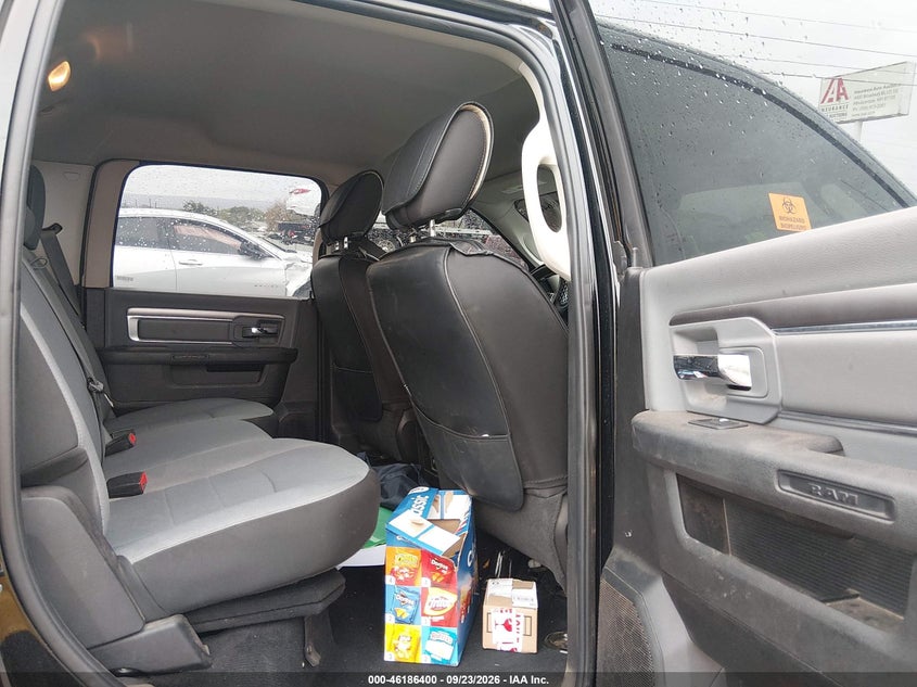 2022 RAM 1500 CLASSIC SLT 4X4 5'7 BOX · Фото 8