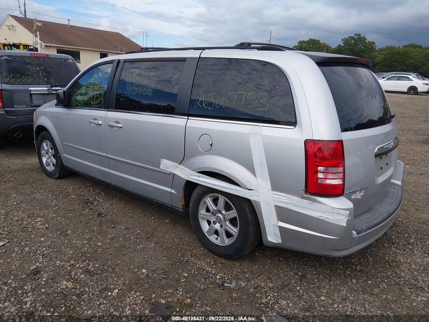 Vin: 2a4rr2d19ar456415, lot: 46686291, chrysler town & country new lx 20103