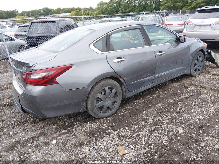 Vin: 1n4al3ap0hc128389, lot: 46686295, nissan altima 2.5 sr 20174