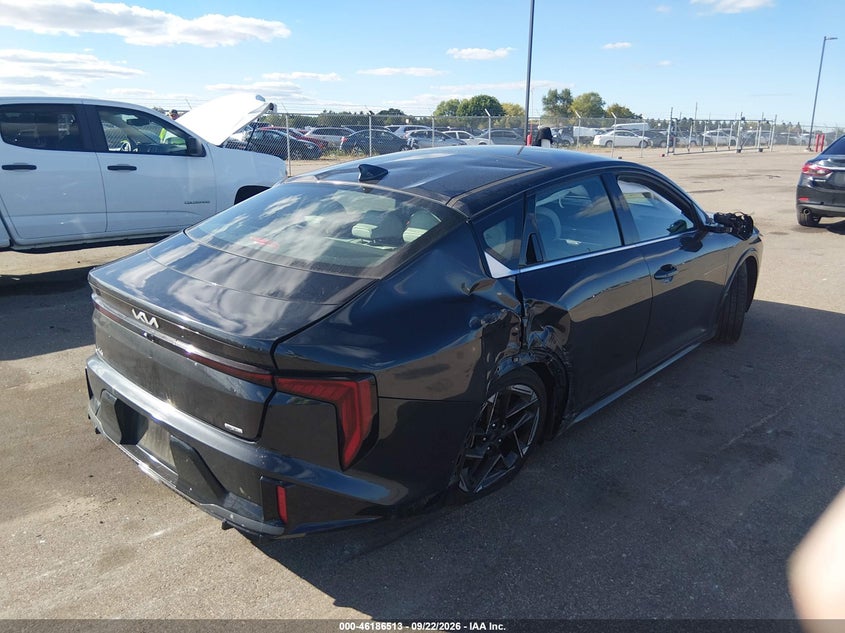 Vin: 3kpfw4de3se160938, lot: 46686373, kia k4 gt-line 20254