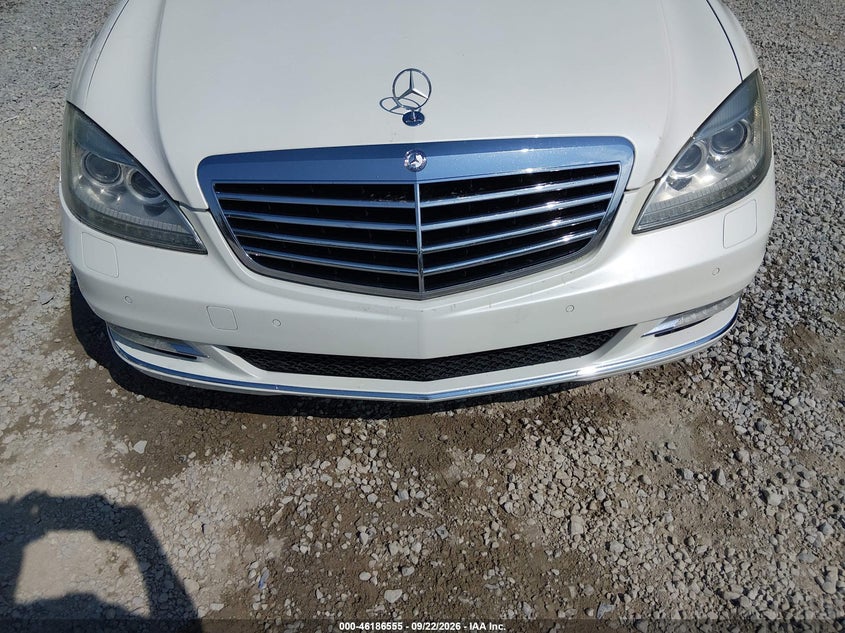 MERCEDES-BENZ S 550 2010 VIN WDDNG8GB2AA326455